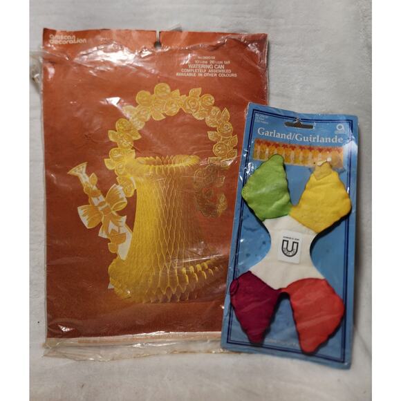 Vintage Honeycomb Paper Tabletop & Garland Wedding, Baby, Showers, Easter Spring - Picture 2 of 8